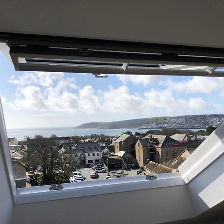 Stunning Penthouse In Penzance "Amazing Sea Views" Apartment Екстериор снимка